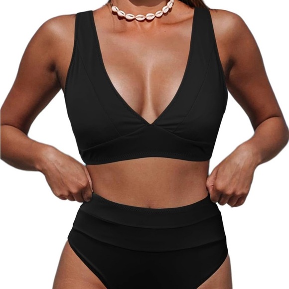 Women's Black Bikini Set - Picture 3 of 6